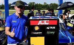 Regreso y pole para Fritzler